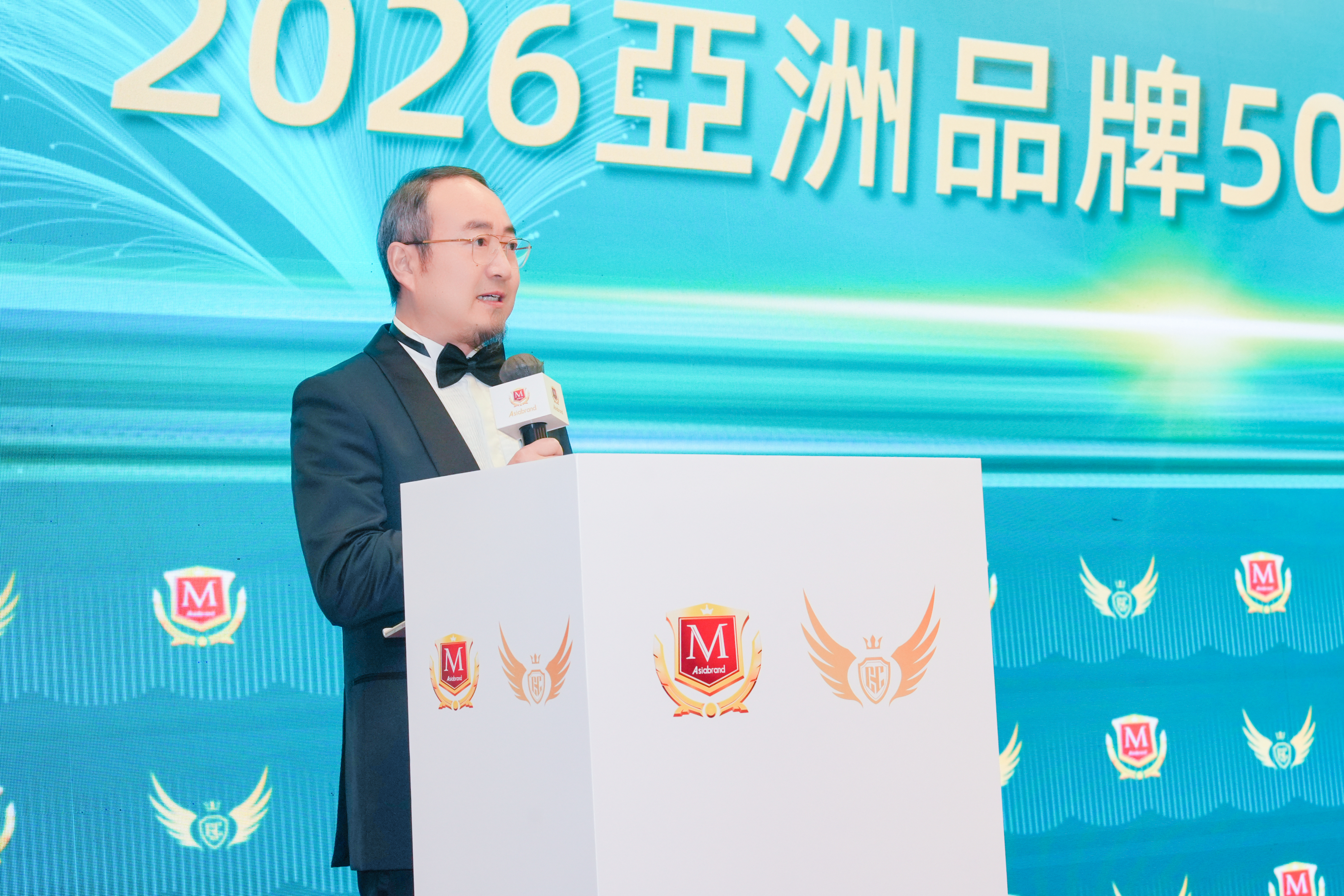 王汉武2.jpg